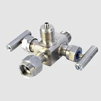 БКН2-35-12Х18Н10Т Блок клапанный 2-х вент. 1/2″NPT(Н)/М20х1,5(В)/М20х1,5(Н), Pу40МПа УТ000017022